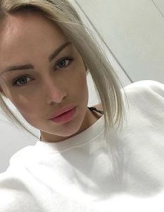 Kucak Dansına Bayılan Escort Yeşim